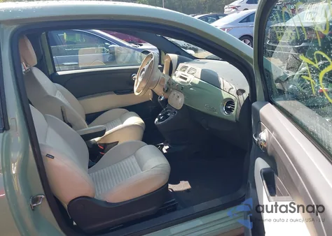 2015 Fiat 500 Sport z USA, uszkodzony, nr VIN 3C3CFFBR7FT560611